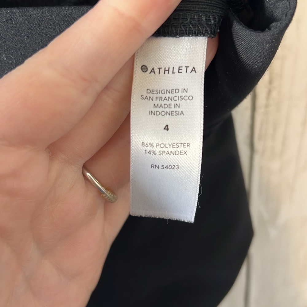 Athleta Brooklyn Ankle Pant Size 4 Black Pockets Used - Picture 11 of 11